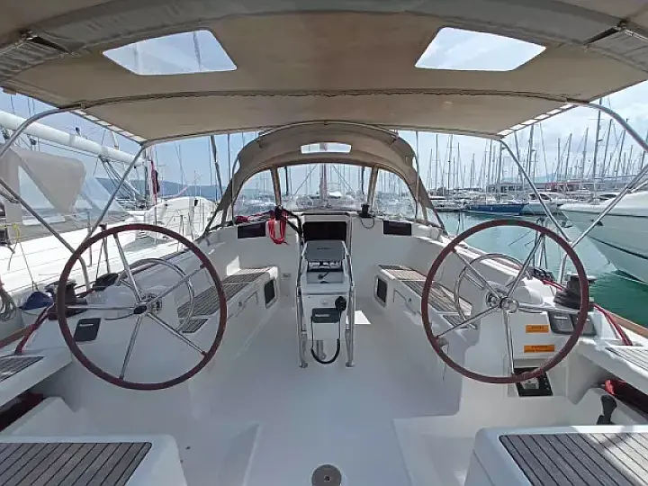 Sun Odyssey 439 (4 cab.) - 