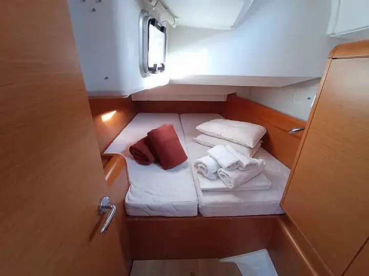 Sun Odyssey 439 (4 cab.) - 