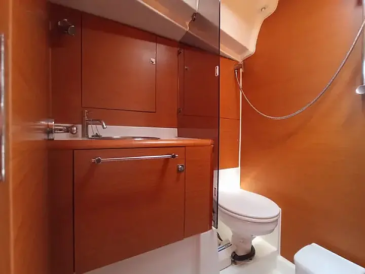 Sun Odyssey 439 (4 cab.) - 