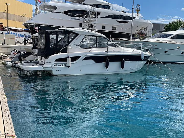Bavaria Sport 330 HT - 