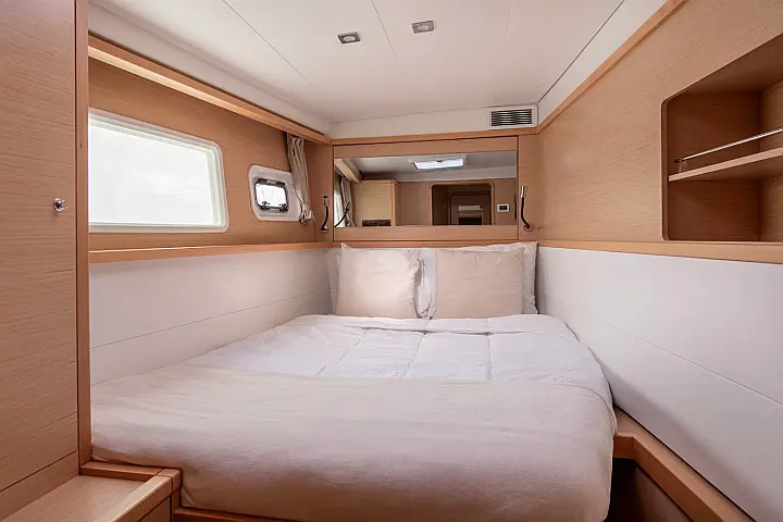 Lagoon 450 Fly - 