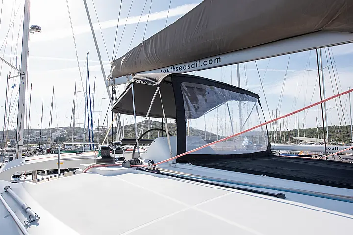 Lagoon 450 Fly - 