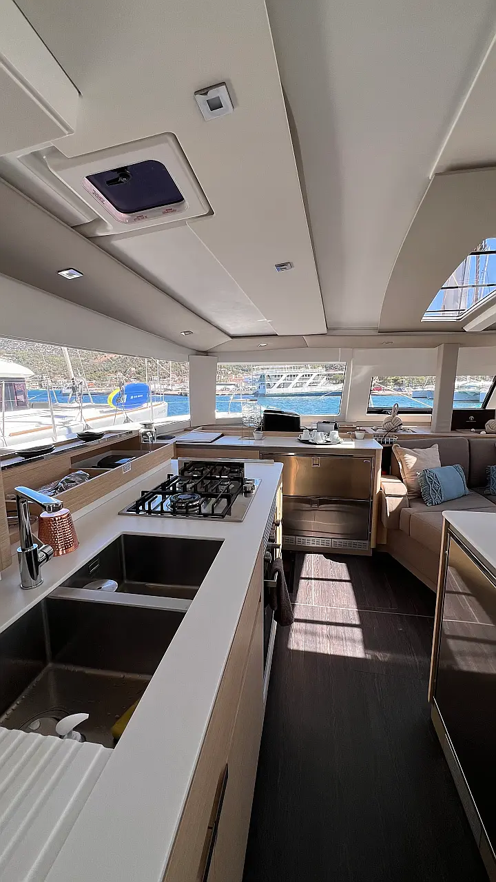 Fountaine Pajot Aura 51 - 