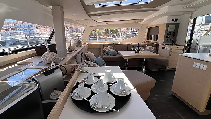 Fountaine Pajot Aura 51 - 