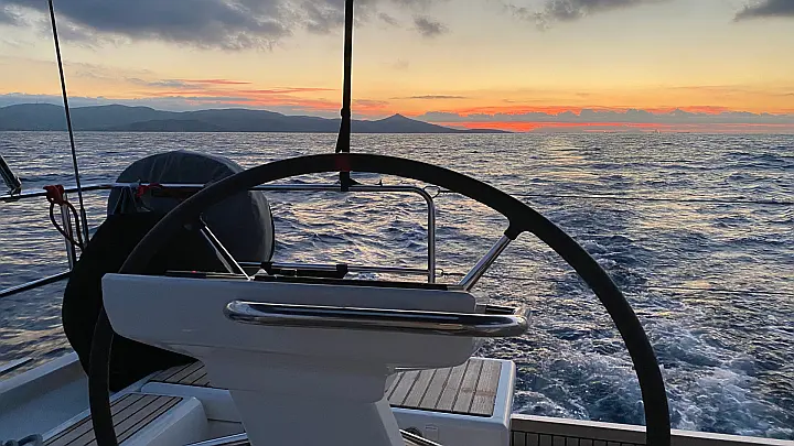 Oceanis 51.1 (AC, Gen, Watermaker) - 