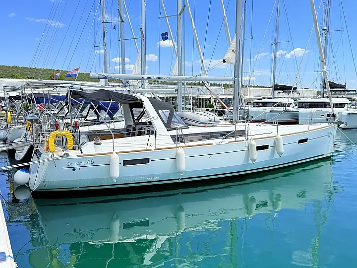 Oceanis 45 - 