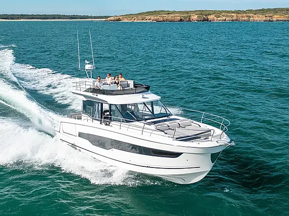 Merry Fisher 1295