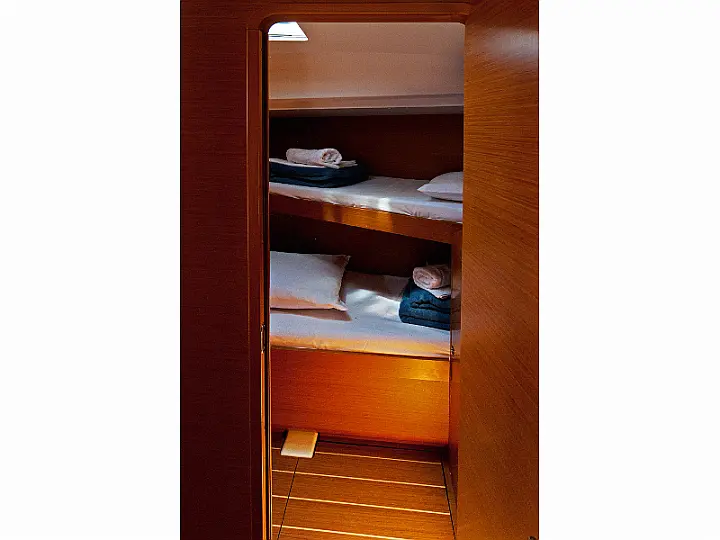 Sun Odyssey 439 - interior