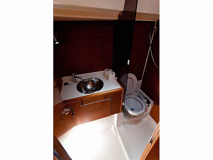 Sun Odyssey 439 - interior