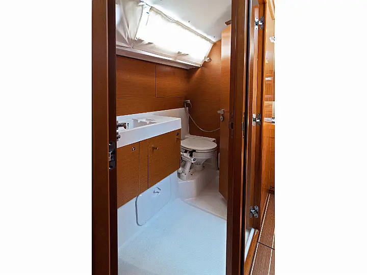 Sun Odyssey 509 - interior