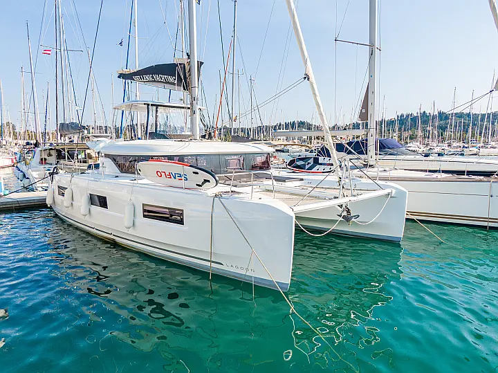 Lagoon 46  - 