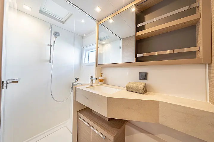 Lagoon 46  - 