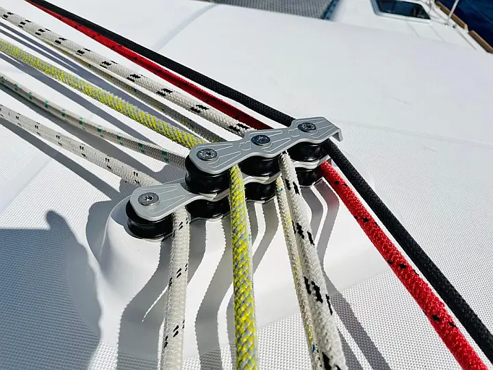 Lagoon 450 SporTop - Rigging