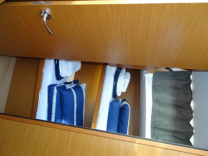 Sun Odyssey 490 - 