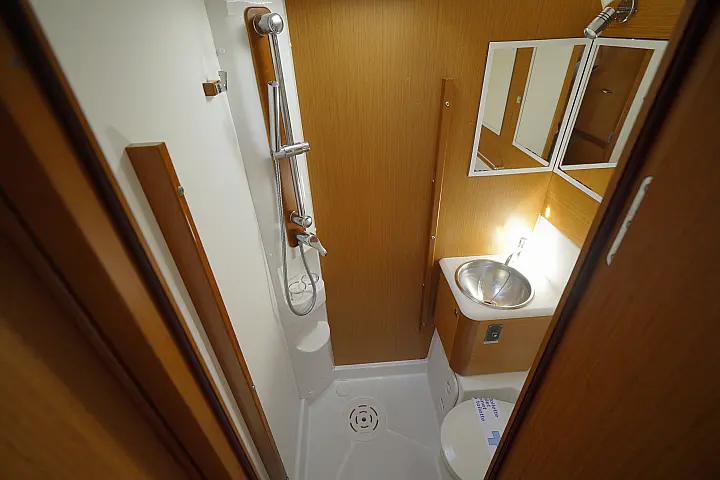 Jeanneau 57 - 