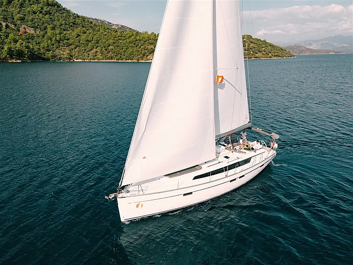 Bavaria Cruiser 46 - 
