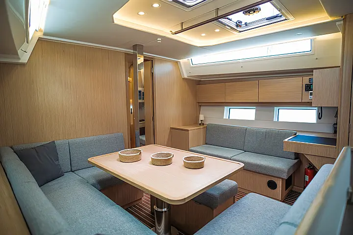 Bavaria C45 Style - 