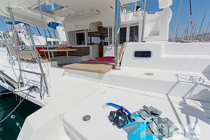 Lagoon 450 Fly A/C & GEN - 