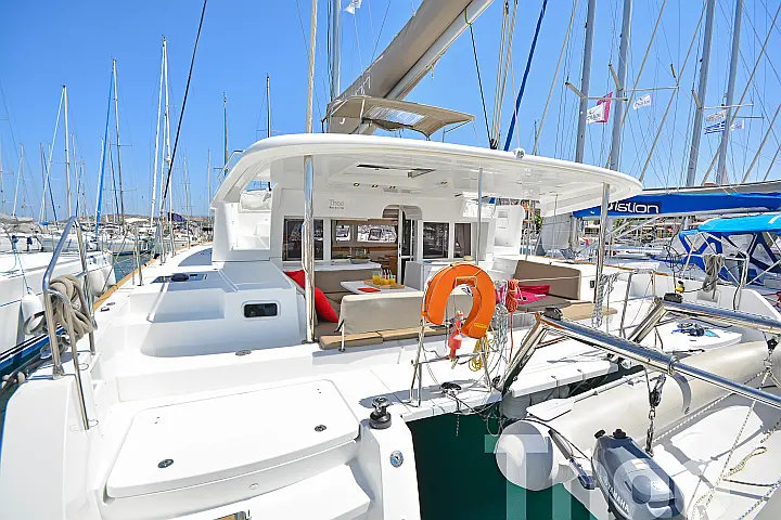 Lagoon 450 Fly A/C & GEN - 