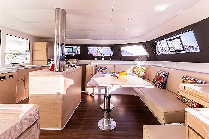 Dufour Catamaran 48 - 