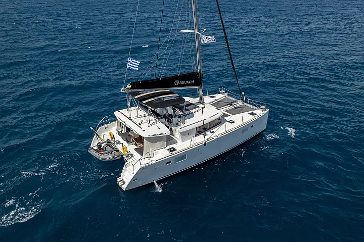 Lagoon 450 Flybridge - 
