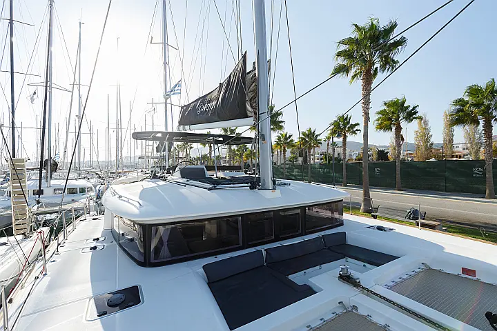 Lagoon 450 Flybridge - 