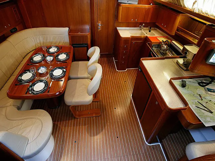 Ocean Star 51.2 - interior