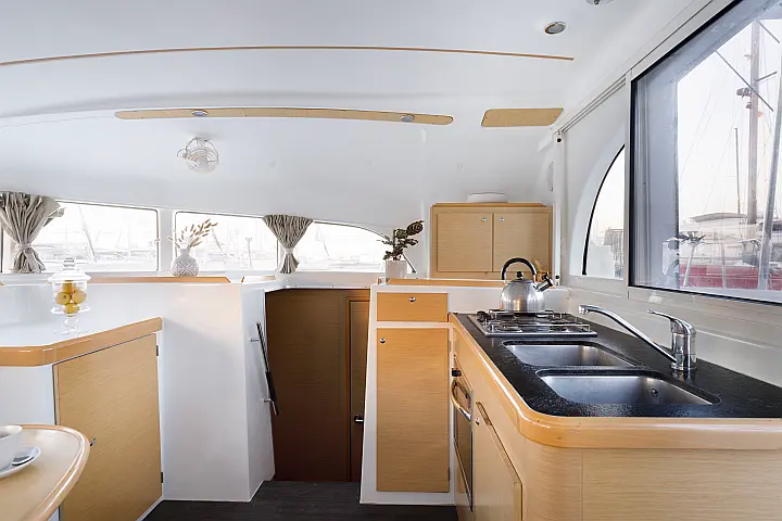 Lagoon 380 S2 - 