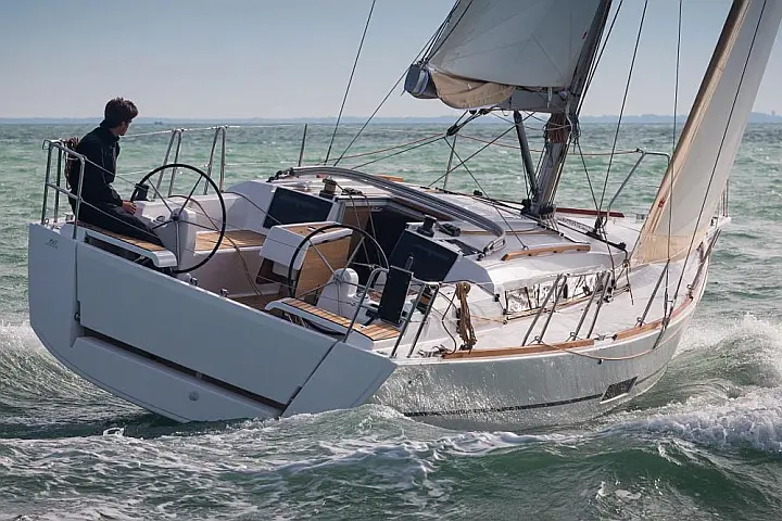 Dufour 350 Grand Large - 