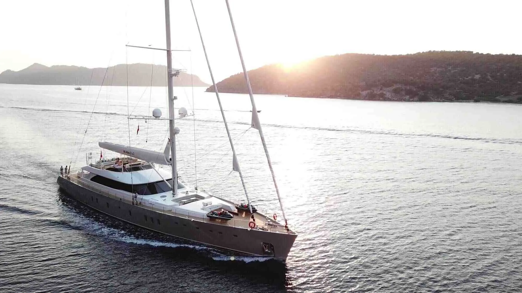 All About U2 | 6-Cabin Deluxe Motor Sailor | Bodrum Charter | Booktheboat 