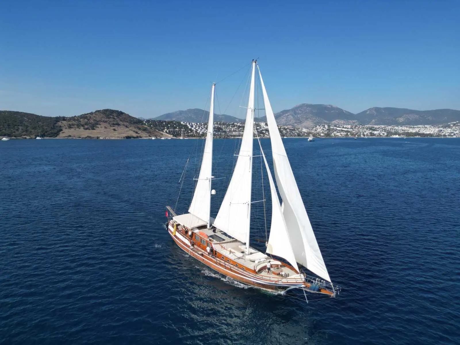 Dea Del Mare | 5-Cabin Luxury Gulet | Bodrum Charter | Booktheboat 