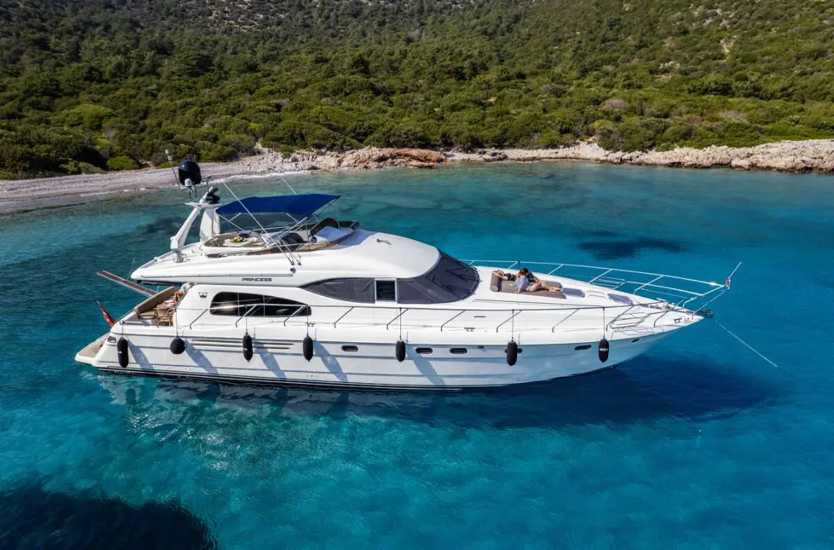 Ibiza | 3-Cabin Luxury Motor Yacht | Bodrum Charter | Booktheboat 