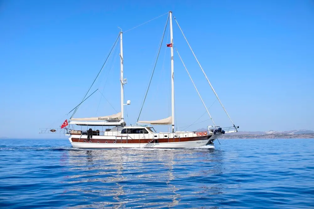 Happy Hours | 5-Cabin Luxury Gulet | Bodrum Charter | Booktheboat 