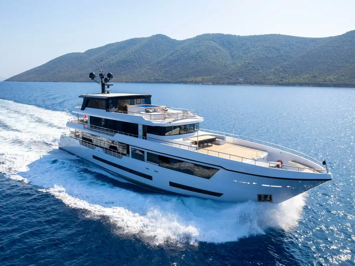 Ocean Breeze | 6-Cabin Luxury Motor Yacht | Göcek Charter | Booktheboat