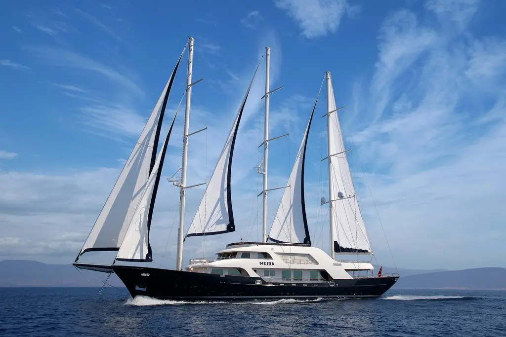 Meira | 6-Cabin Luxury Gulet | Bodrum Charter | Booktheboat