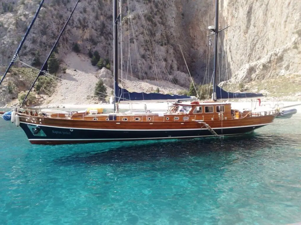 Kaptan Şevket | 6-Cabin Luxury Gulet | Montenegro Charter | Booktheboat
