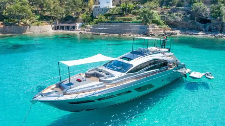 Beyond | Pershing 8X | 4-Cabin Luxury Motoryacht | Ibiza Charter | Booktheboat 