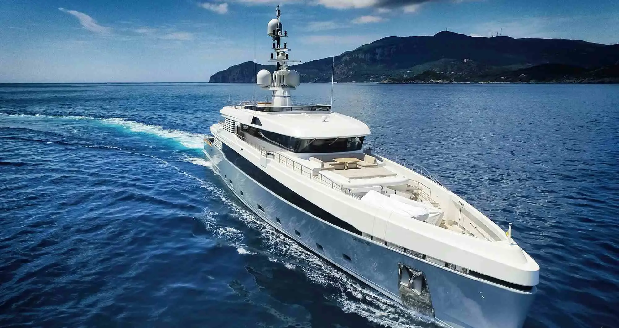 Aslec4 l 5-Cabin Luxury Motor Yacht | Italy Charter | Booktheboat 
