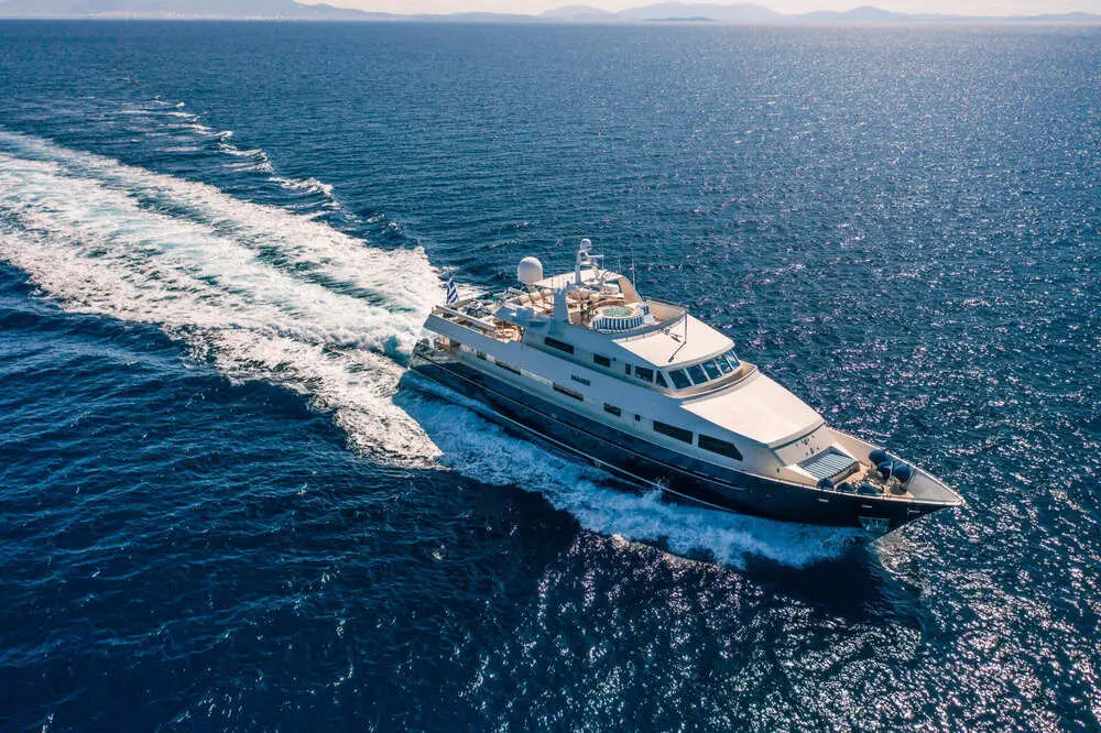 Magix | 6-Cabin Luxury Motor Yacht | Greece Charter | Booktheboat 
