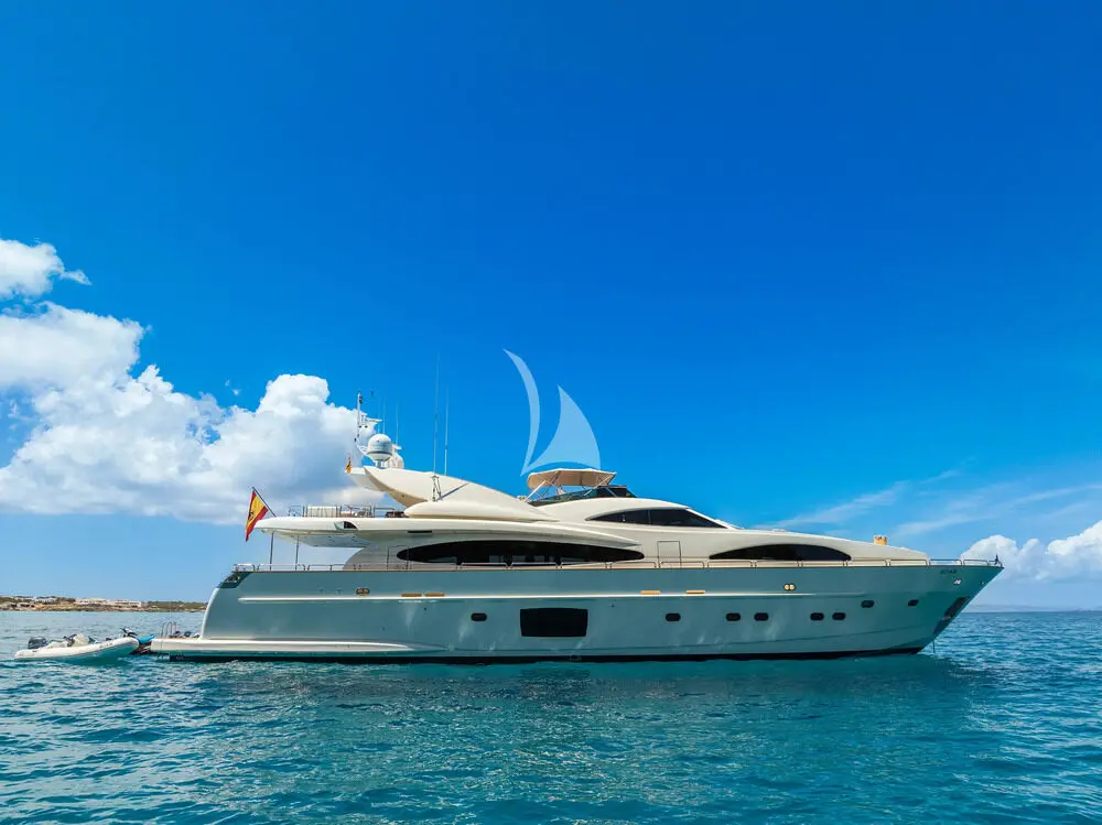 Dolce Vita IV | Astondoa 102 GLX | 5-Cabin Luxury Motor Yacht | Ibiza Charter | Booktheboat 