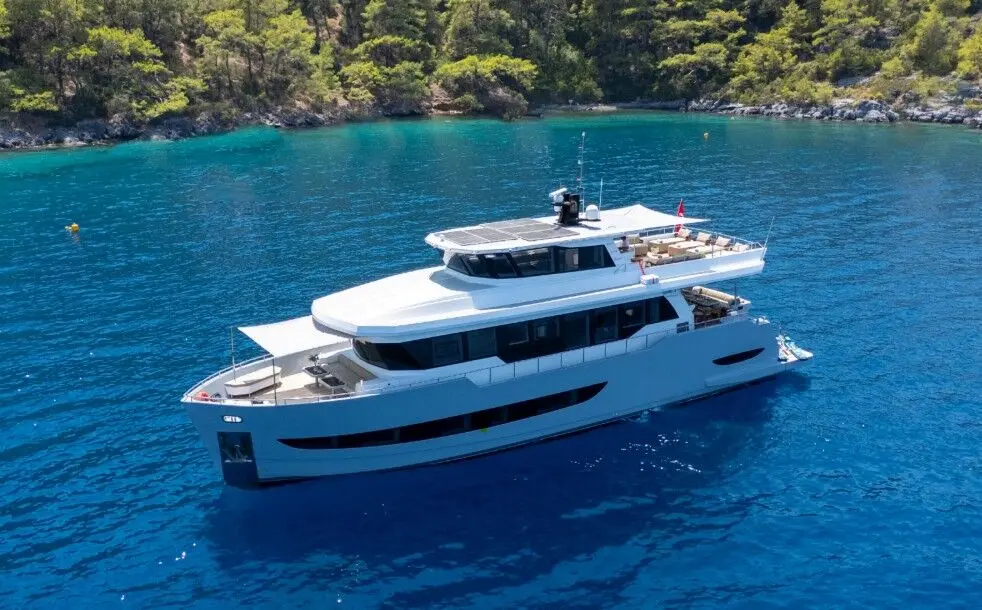 Özde 2 | 5-Cabin Luxury Trawler | Göcek Charter | Booktheboat 